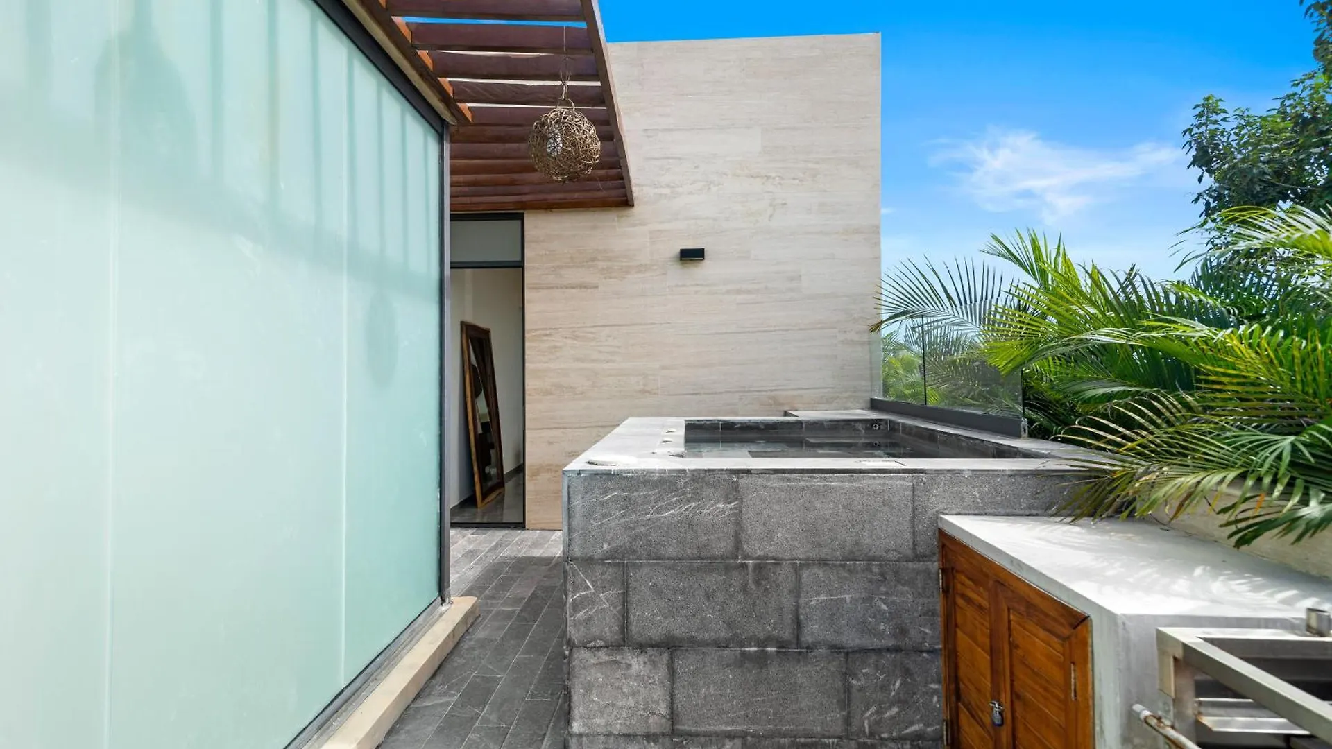 Mistiq Tulum Aparthotel